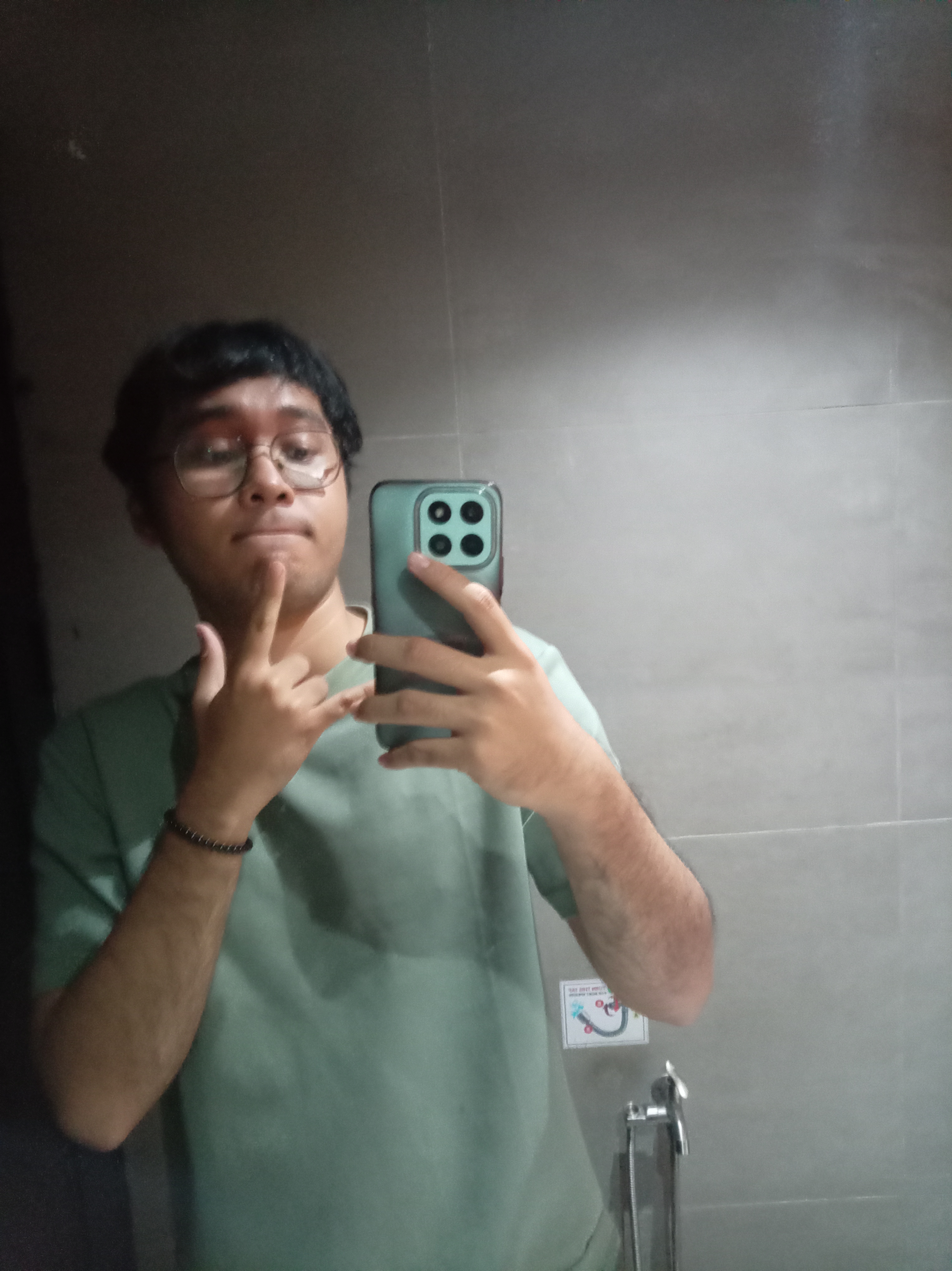 Azarii Henry Nuing Anak Pauline